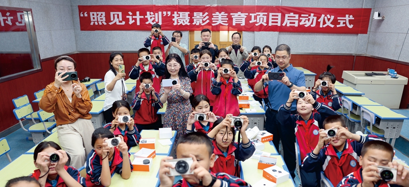 “红石榴”情暖葡萄城 ——湖南省对口支援吐鲁番市工作综述