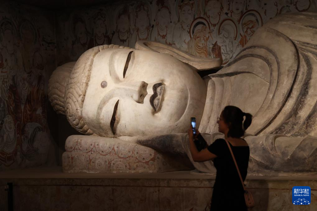 “大成敦煌——敦煌文化艺术大展”在深圳开展